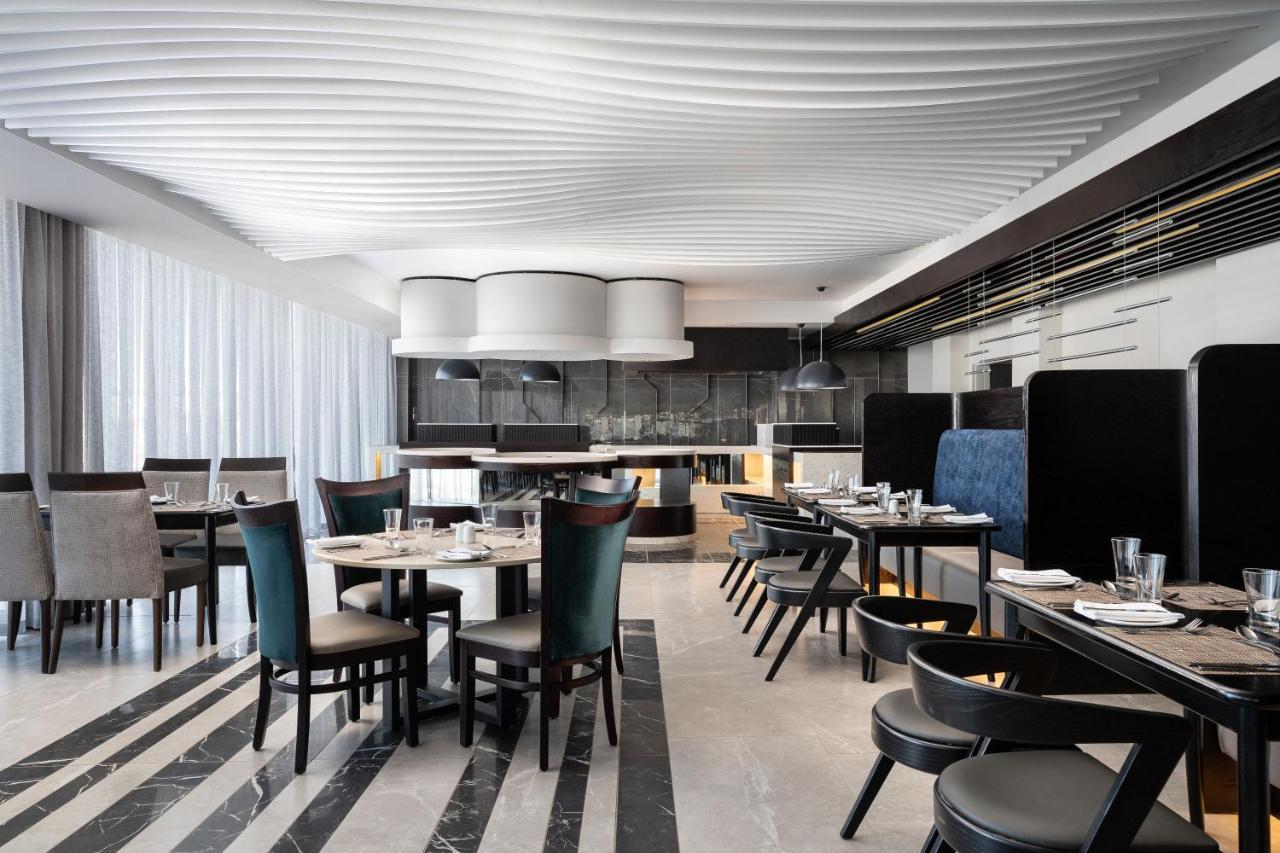 Premier Hotel Umhlanga Durban Bagian luar foto