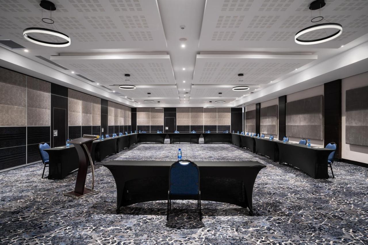 Premier Hotel Umhlanga Durban Bagian luar foto
