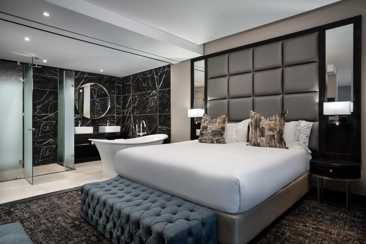 Premier Hotel Umhlanga Durban Bagian luar foto
