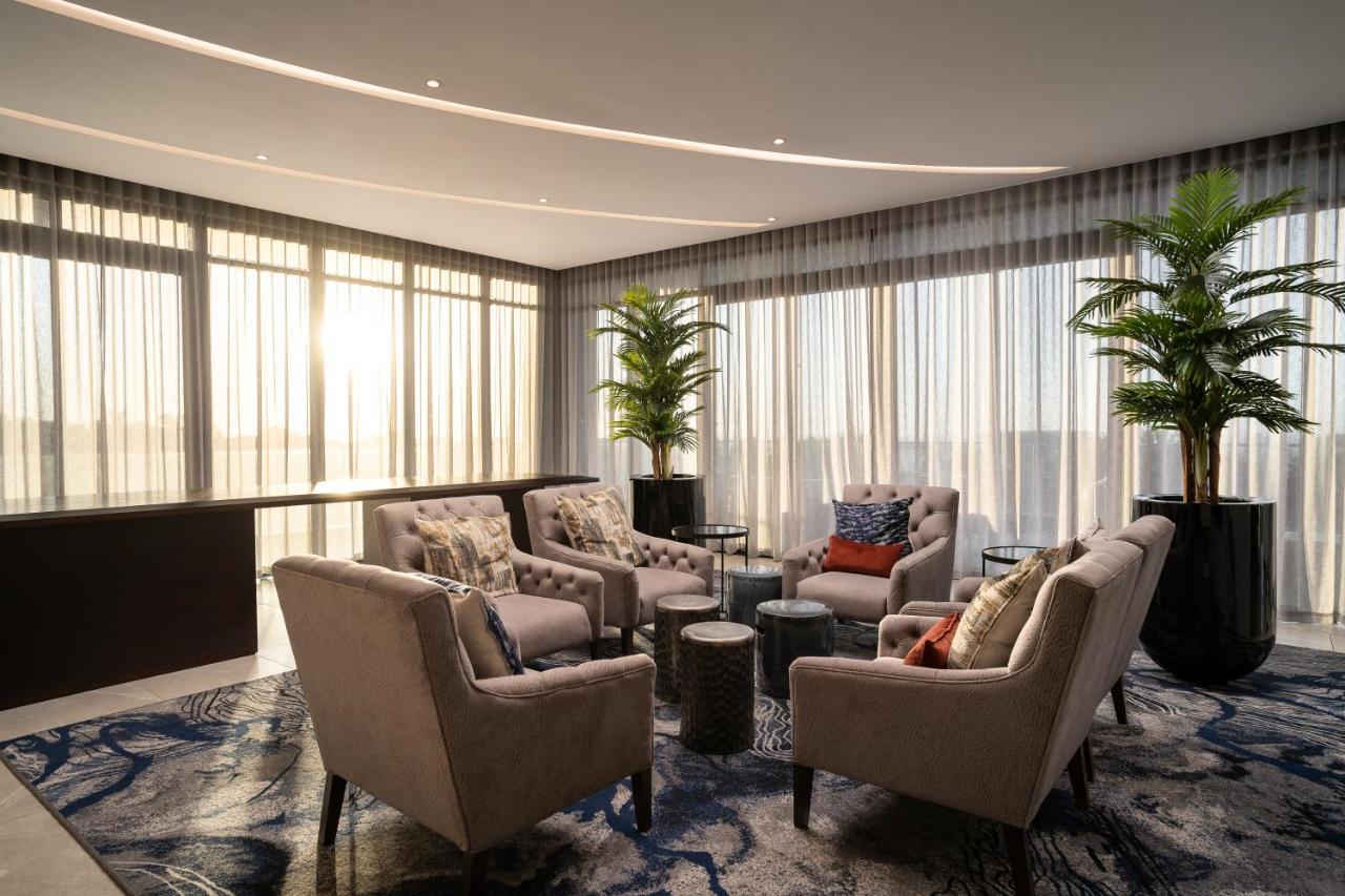 Premier Hotel Umhlanga Durban Bagian luar foto