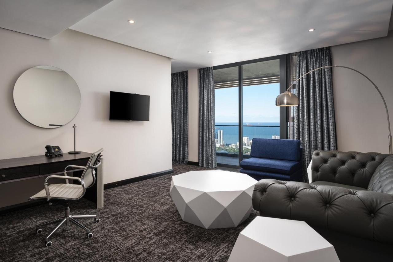Premier Hotel Umhlanga Durban Bagian luar foto