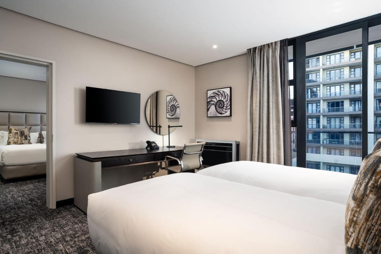 Premier Hotel Umhlanga Durban Bagian luar foto